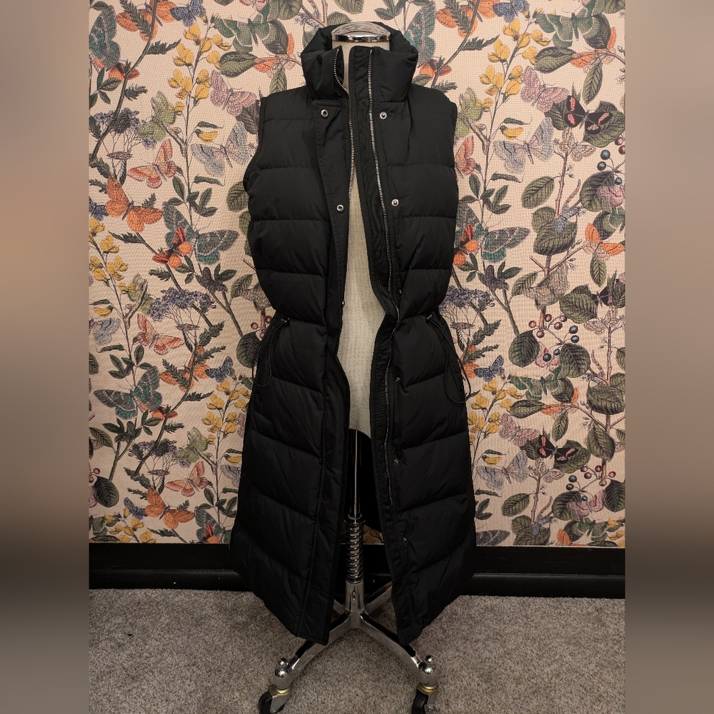 Theory Black Twill Long Puffer Vest- Size Small
